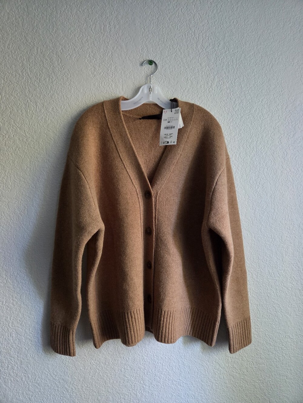 New ZARA 95% Wool Cardigan
